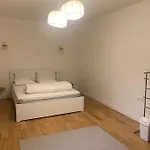 Triplex En Plein Coeur De דירה *