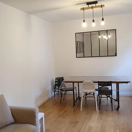 Triplex En Plein Coeur De